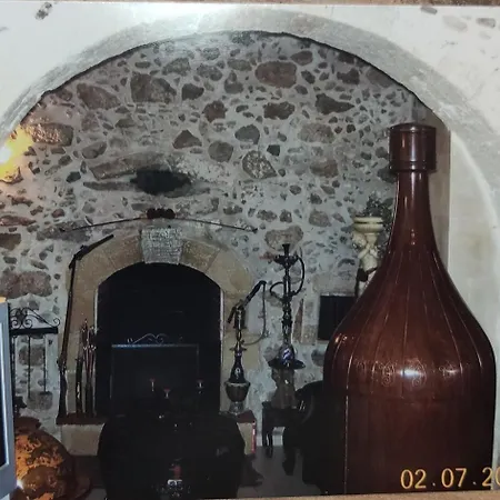 아파트 Stone Retreat In Old Town *