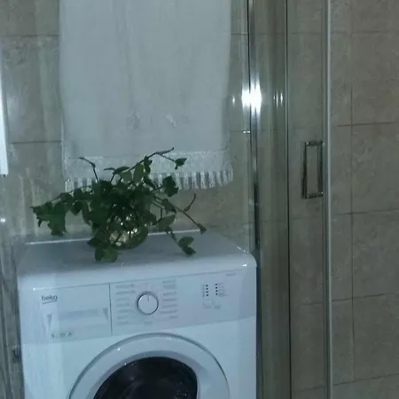 아파트 Stone Retreat In Old Town