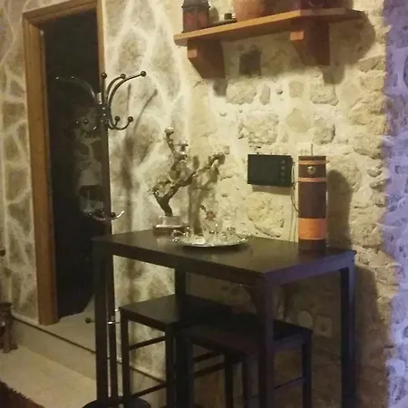 아파트 Stone Retreat In Old Town *